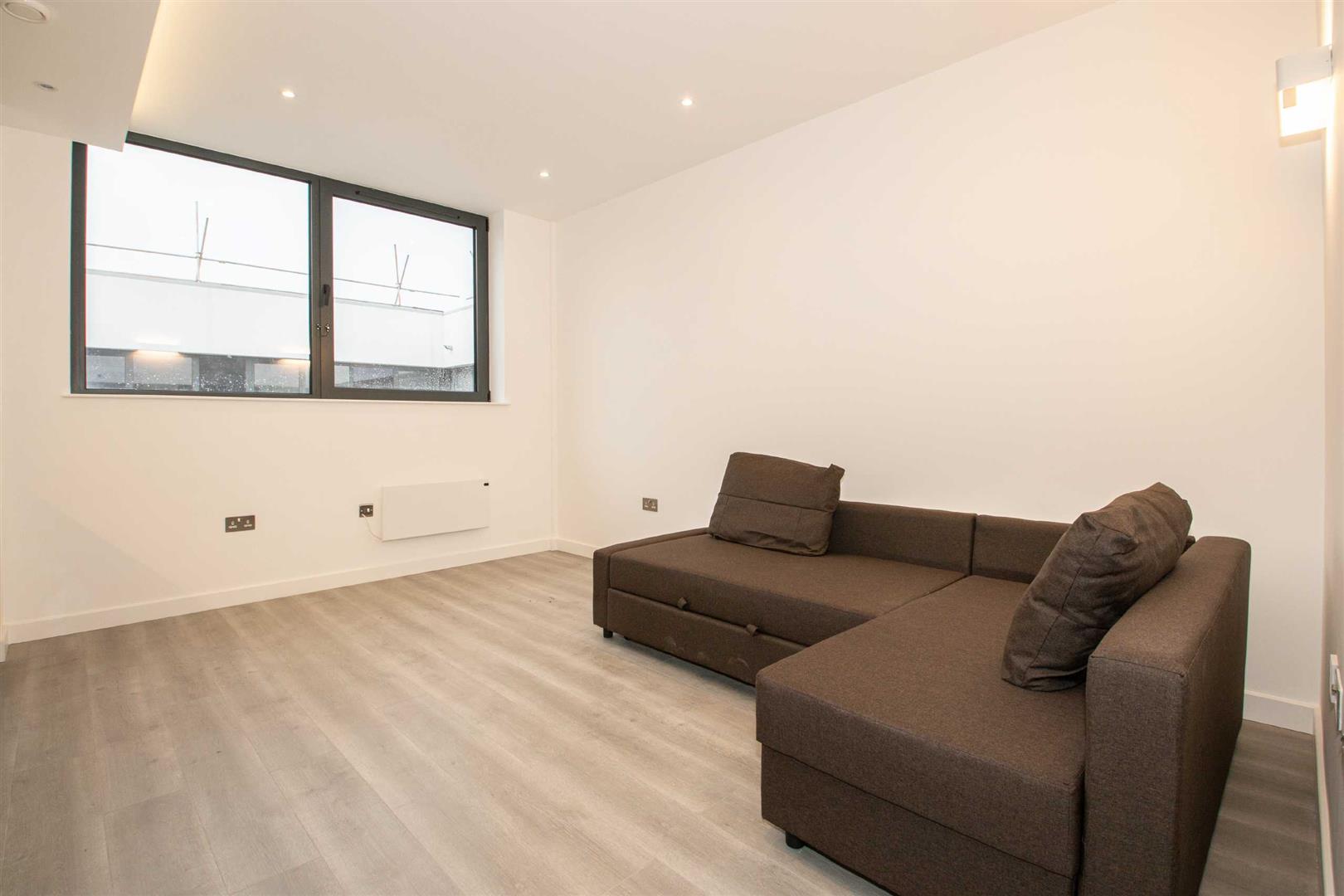 2 Foxhunter Drive, Linford Wood, Milton Keynes